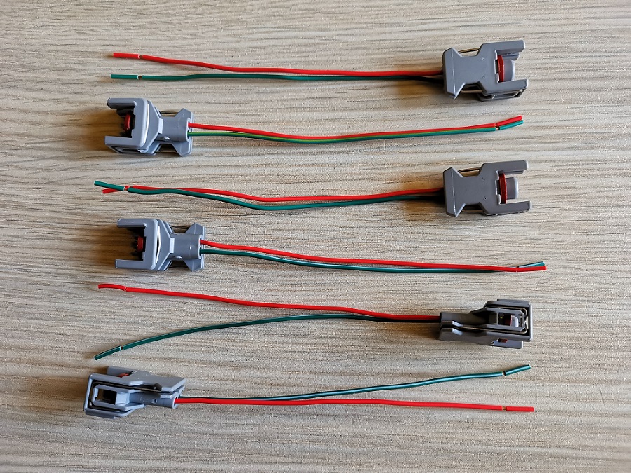 DELPHI_2-PIN_CONNECTORS